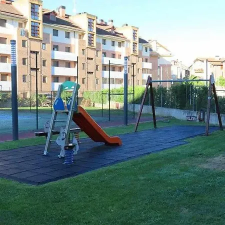 Precioso Atico Con Bonitas Vistas A La Pena Oroel Appartement Jaca Buitenkant foto