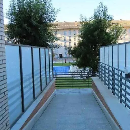 Precioso Atico Con Bonitas Vistas A La Pena Oroel Appartement Jaca Buitenkant foto